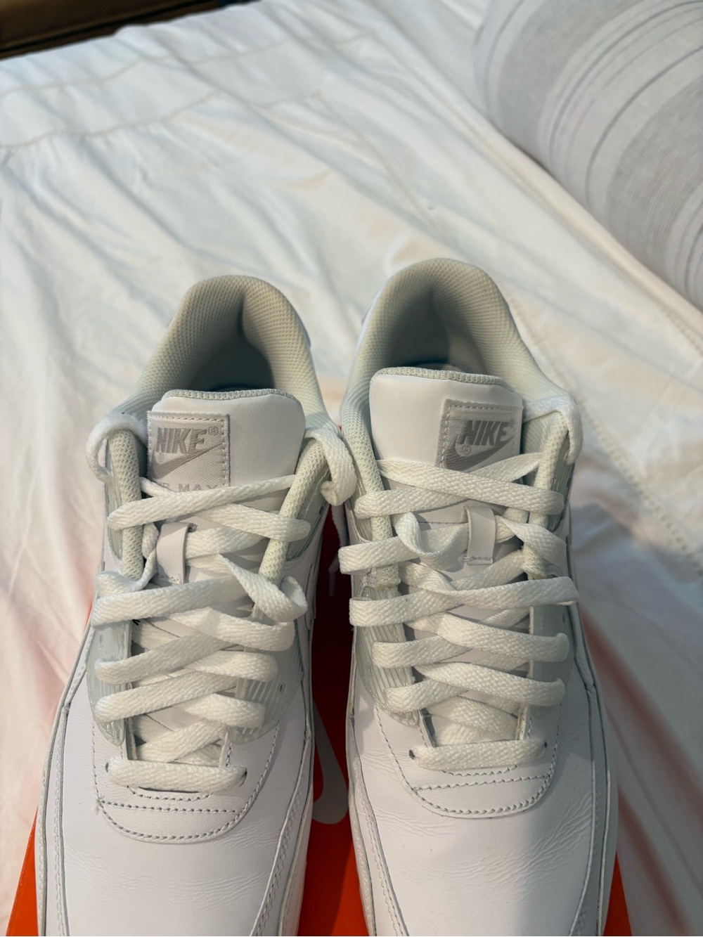 Men’s Nike Air Max 2015 shoes ,size 10 1/2 - Picture 4 of 5